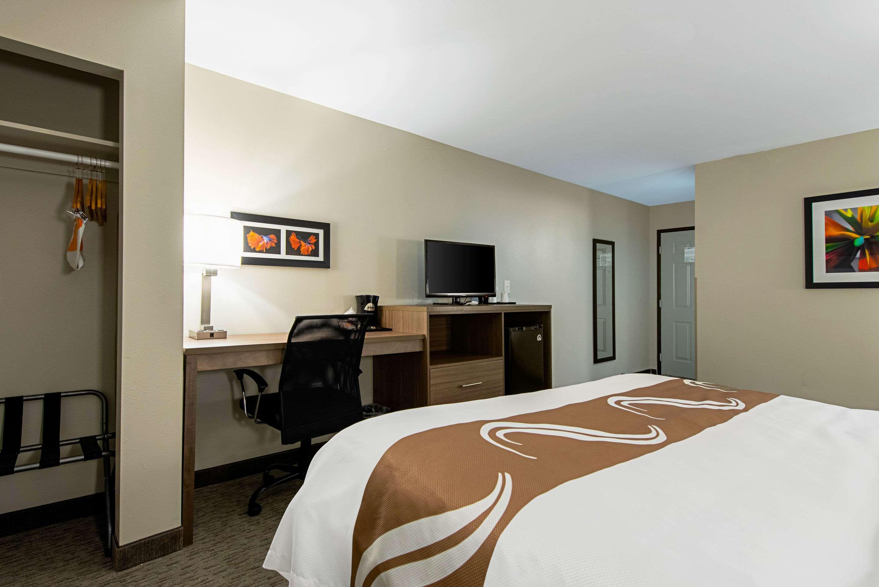 Quality Inn Mishawaka Near Notre Dame Eksteriør billede